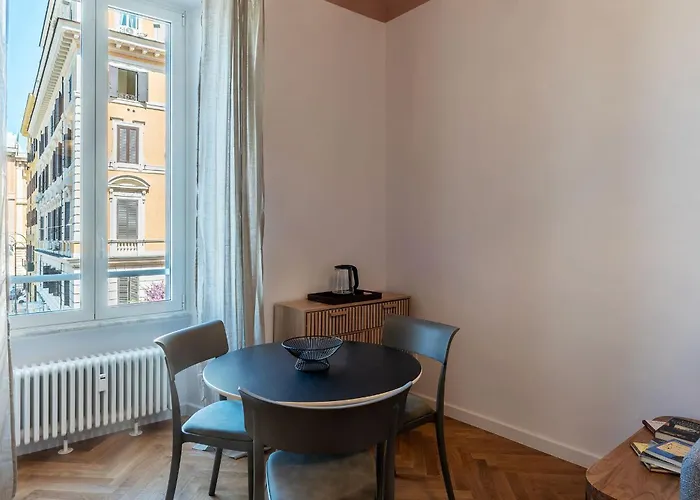 Apartment Guesthost - Rione Prati *
