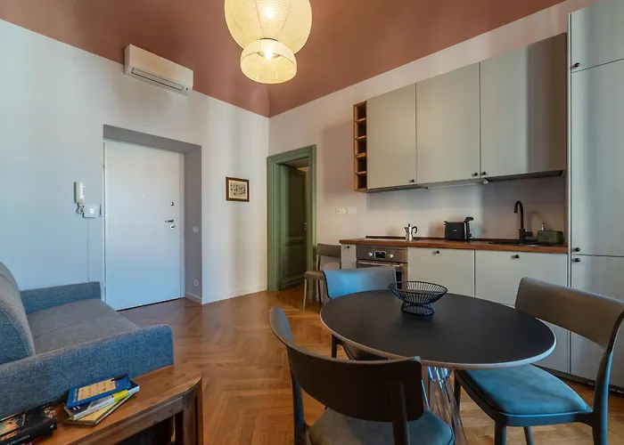 Guesthost - Rione Prati Apartment