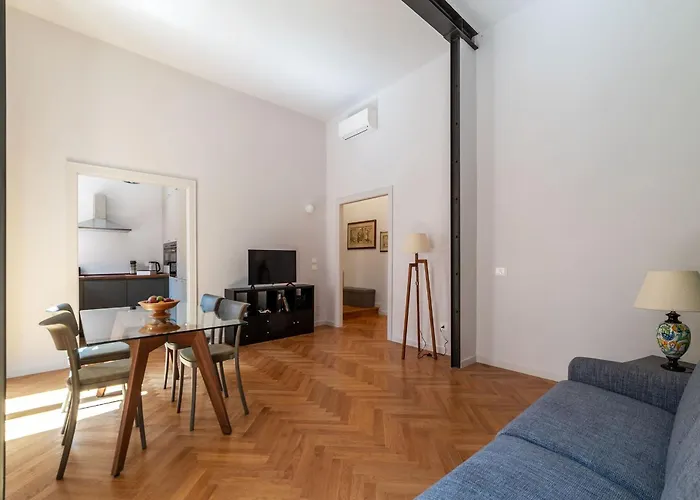 Guesthost - Rione Prati Apartment Rom