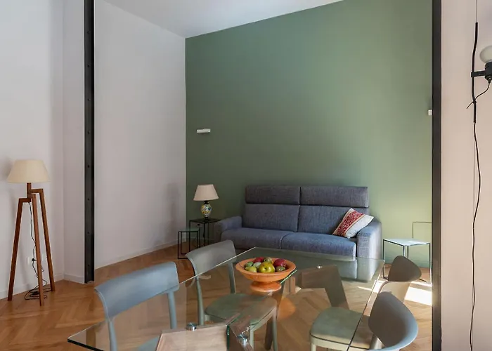 Guesthost - Rione Prati Apartment Rom