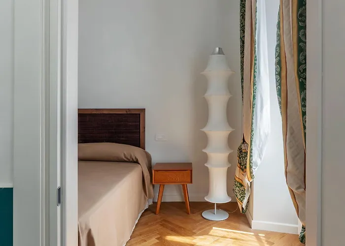 Guesthost - Rione Prati Apartment *